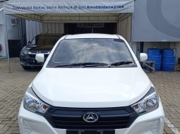 Daihatsu Ayla 1.0 M Bensin-MT 2023 2