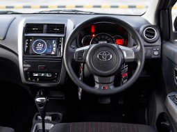 Toyota Agya 1.2 GR Sport A/T 2022 Abu-abu 13