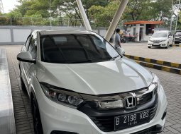 Honda HR-V 1.5L E CVT 2019 Putih