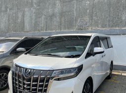 Toyota Alphard 2.5 G A/T 2019 Putih