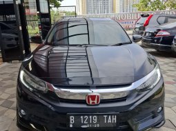 Honda Civic 1.5L Matic Tahun 2018 Kondisi Mulus Terawat Istimewa