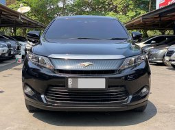 Toyota Harrier 2.0 AudioLess at 2015 Hitam