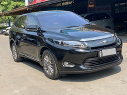 Toyota Harrier 2.0 AudioLess at 2015 Hitam 3