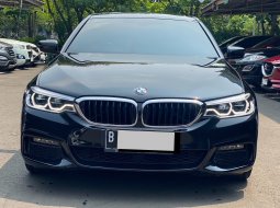 BMW 5 Series 530i 2020