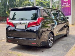 Toyota Alphard 2.5 G A/T 2018 Hitam 4