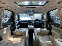 Toyota Alphard 2.5 G A/T 2018 Hitam 7