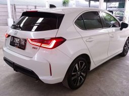 Honda City Hatchback CVT with  Sensing™ 1.5 AT 2021 5