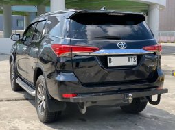 Toyota Fortuner 2.4 VRZ AT 2018 6