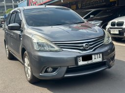 DIJUAL CEPAT NISSAN GRAND LIVINA SV AT GREY 2015