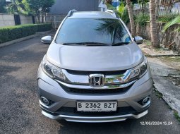 Promo Honda BR-V E Prestige 2017 Silver *code62BZT