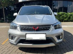 Wuling Confero S 1.5L Lux Plus MT 2018 Silver 2