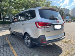 Wuling Confero S 1.5L Lux Plus MT 2018 Silver 18