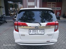 Promo Daihatsu Sigra 1.2 R MT 2024 Putih *code61PID 4