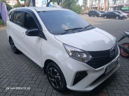 Promo Daihatsu Sigra 1.2 R MT 2024 Putih *code61PID 2