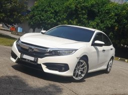 Honda Civic Turbo ES 1.5 Automatic 2016