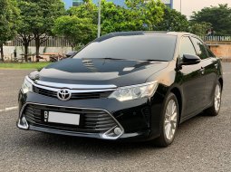 Toyota Camry 2.5 V 2015