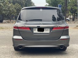 Honda Odyssey 2.4L 2012 MPV DIJUAL CEPAT SIAP PAKAI 4