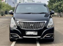 Hyundai H-1 Royale 2018 Diesel AT Hitam 1