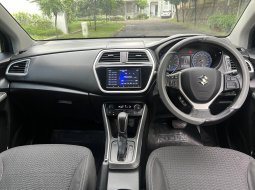 Suzuki SX4 S-Cross AT 2016 Putih Istimewa Pajak Panjang 9