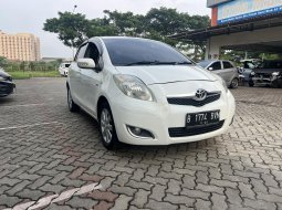 Toyota Yaris J 2012 AT Putih Murah Bagus 6