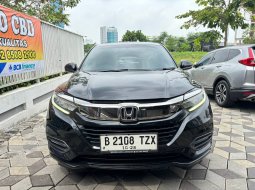 Honda HR-V 1.8L Prestige Matic Tahun  2018 Kondisi Mulus Terawat Istimewa 1