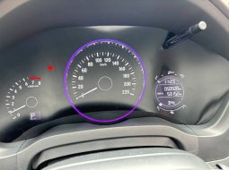 Honda HR-V 1.8L Prestige Matic Tahun  2018 Kondisi Mulus Terawat Istimewa 3