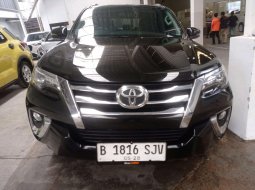 Toyota Fortuner 2.4 VRZ AT 2018 1