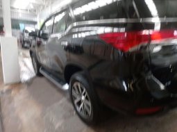 Toyota Fortuner 2.4 VRZ AT 2018 6