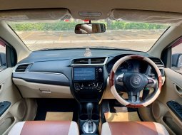 Honda Mobilio E Special Edition CVT AT Matic 2019 Putih 4