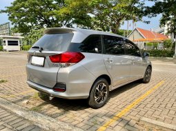 Honda Mobilio E Special Edition CVT AT Matic 2019 Putih 18