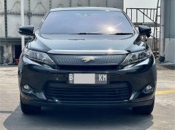 Toyota Harrier 2.0 NA 2015