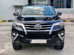 Toyota Fortuner 2.4 VRZ AT 2018 Hitam