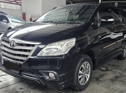 Toyota Innova 2.0 G Luxury A/T ( Matic ) 2014 Hitam Mulus Siap Pakai 3