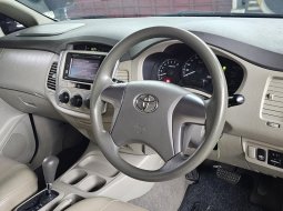 Toyota Innova 2.0 G Luxury A/T ( Matic ) 2014 Hitam Mulus Siap Pakai 9