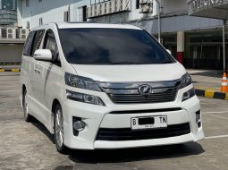 JUAL MURAH VELLFIRE ZG PREMIUM SOUND AT PUTIH 2014