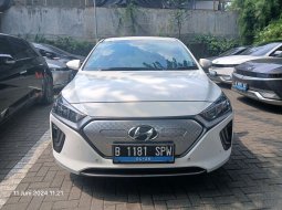 Promo Hyundai Ioniq Signature 2021 Putih *code81SPW