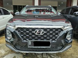 Hyundai Santa Fe Grand 2.2 Diesel AT ( Matic ) 2020 Hitam km 56rban  jakarta selatan 1