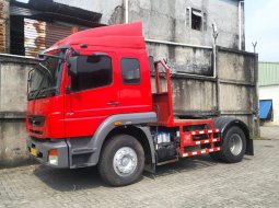 MULUS+banBARU MURAH Mitsubishi Fuso engkel Tractor head 2017 trailer 1