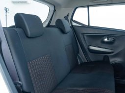 Daihatsu Ayla 1.2 R MT 2022 Putih 5