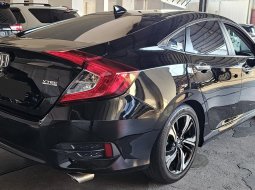 Honda Civic Turbo ES A/T ( Matic ) 2016 Hitam Km 41rban Mulus Tangan 1 Good Condition 6