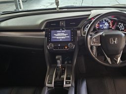 Honda Civic Turbo ES A/T ( Matic ) 2016 Hitam Km 41rban Mulus Tangan 1 Good Condition 8