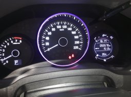 Honda HR-V E Prestige 1.8 AT 2019 8