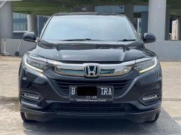 KM LOW LIKE NEW HONDA HRV SE 1.5 AT HITAM 2020 2