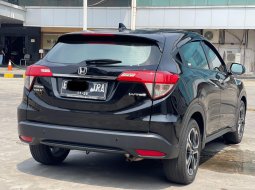 KM LOW LIKE NEW HONDA HRV SE 1.5 AT HITAM 2020 4