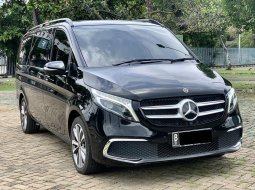 Mercedes-Benz V-Class V 260 2019 3