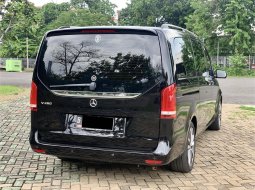 Mercedes-Benz V-Class V 260 2019 5