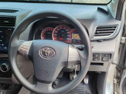 Toyota Avanza Veloz 2013 mulus tangan pertama 2