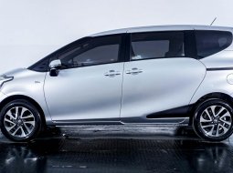 Toyota Sienta V CVT 2017 2