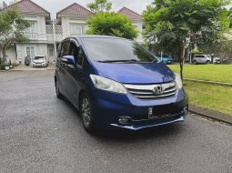 Honda Freed E 2013 PSD Biru Special Color