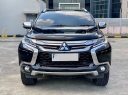 Mitsubishi Pajero Sport Dakar 4x4 AT 2017 Hitam